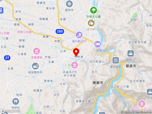 国道471号沿いの道の駅 井波の地図