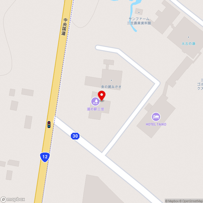 道の駅三笠の地図（zoom17）北海道三笠市岡山1056-1